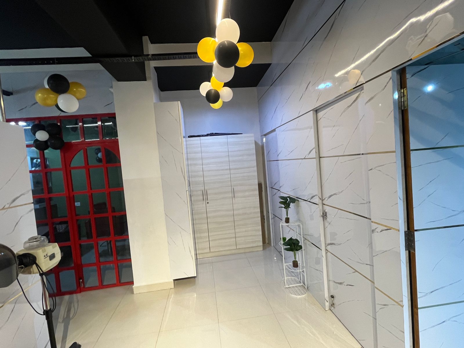 Landmark Unisex Salon interior